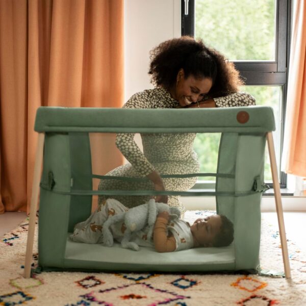 Iris - Travel Cot