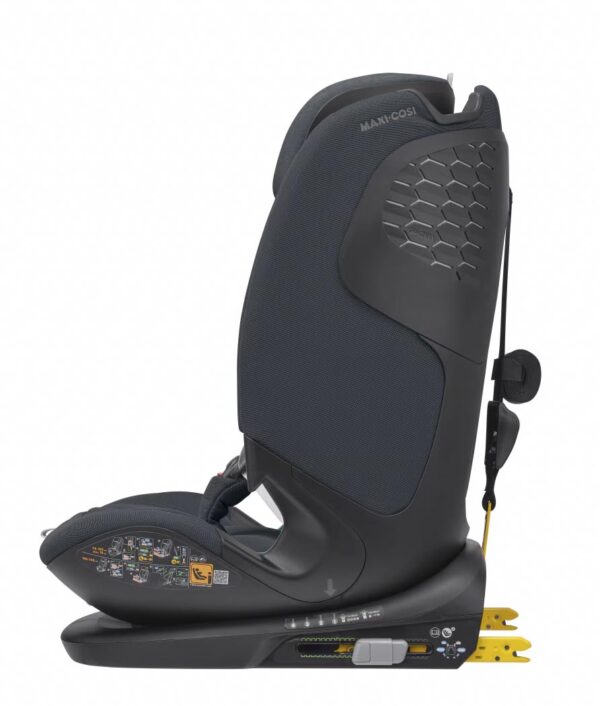 Titan Pro i-Size