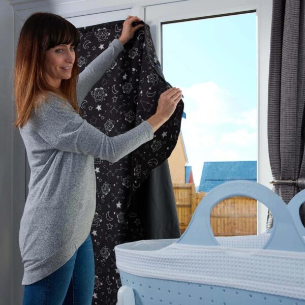 Portable Blackout Blind