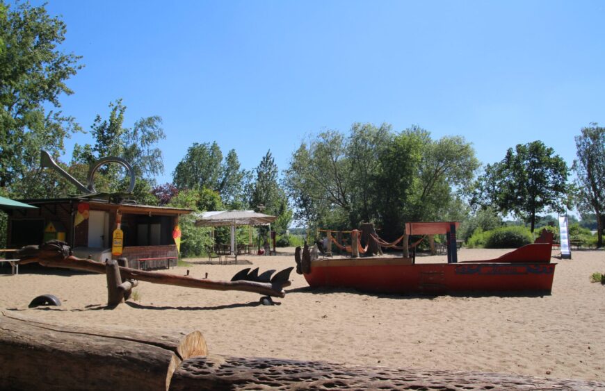 ElbeCamp-Cafe-Lukus (8)