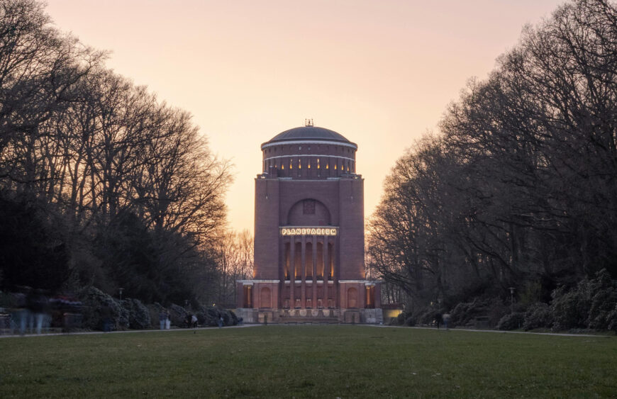 pexels-njeromin-31947385_wide