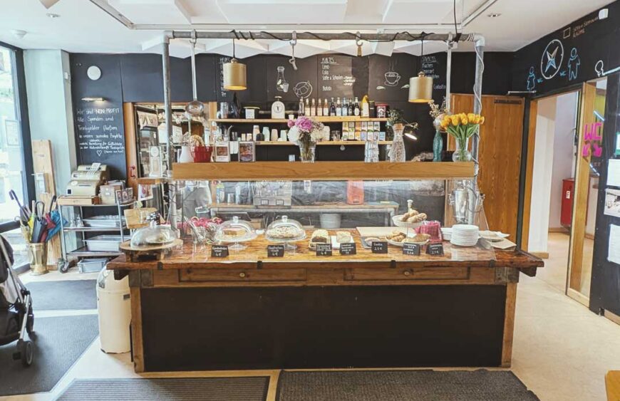 why-not-cafe11