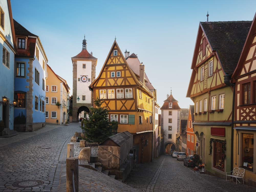 plonlein-rothenburg-ob-der-tauber-bavaria-germ-2025-03-25-08-45-16-utc