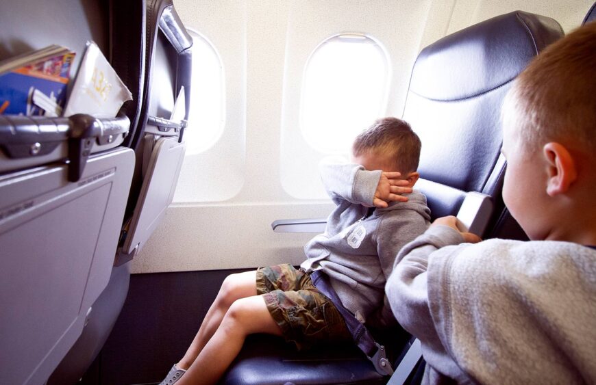 toddlers-in-airplane-first-time-scared-2025-01-09-12-49-43-utc