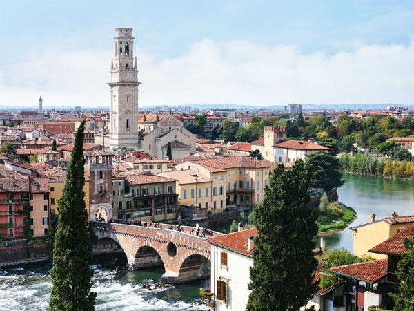 view-of-verona-city-from-castel-san-pietro-2024-10-18-00-57-25-utc