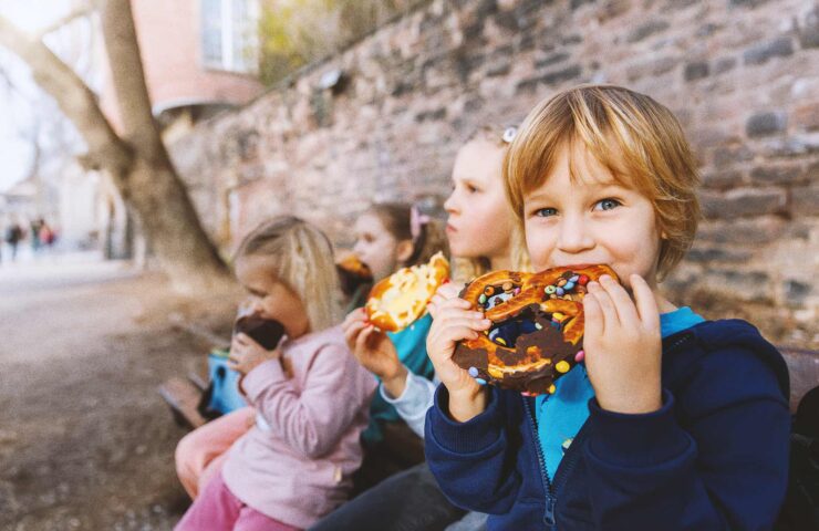 portrait-group-happy-funny-playful-blond-children-2025-01-10-12-58-33-utc