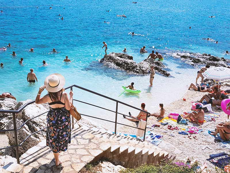 cro_att_Istrian-Beaches_02
