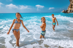 kids_beach_spain_header