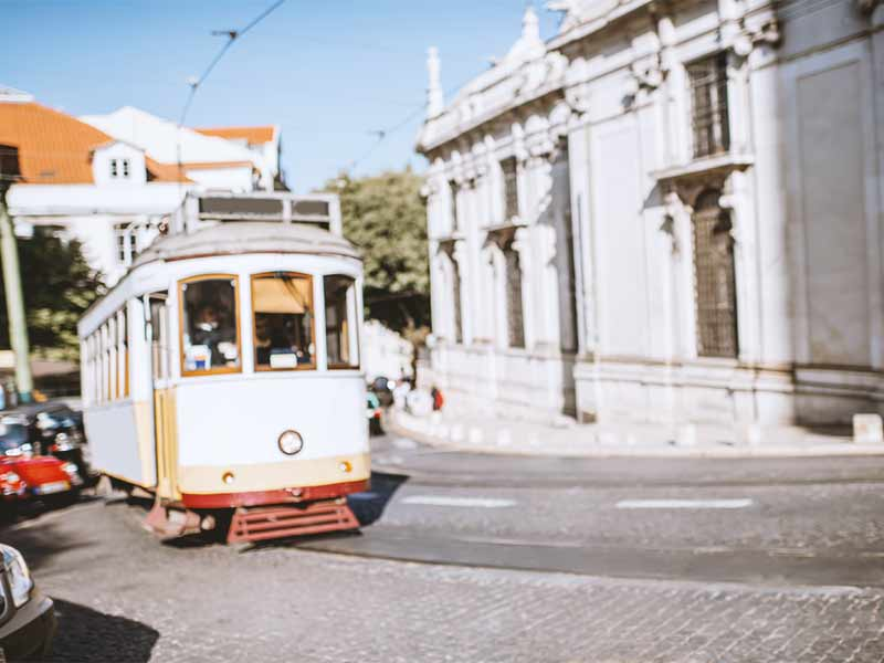 por_Lisbon-Trams