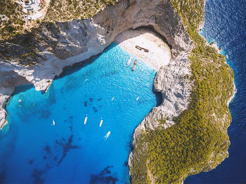 greece_loc_Navagio-Beach