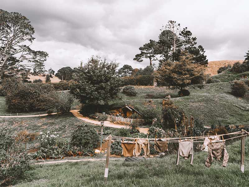 new-zealand_hobbiton_01